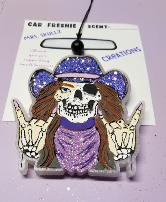 Skelly Cow Girl