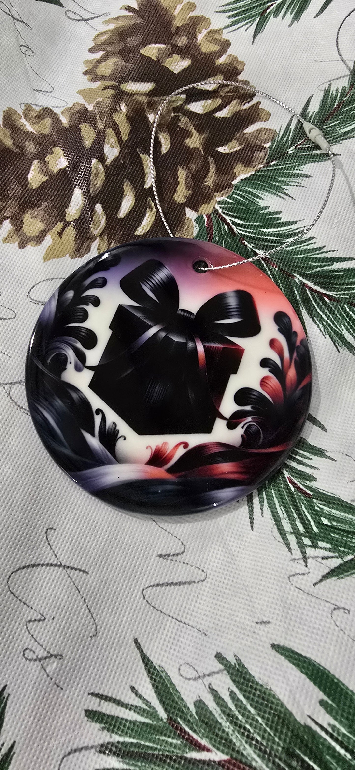 Gothic collection present ornament